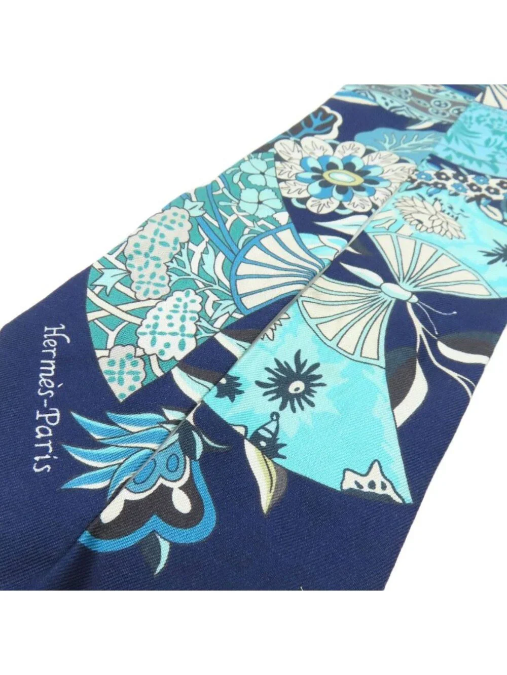 ★SOLD★ Hermes Twilly Scarf Silk - Picture 2 of 10